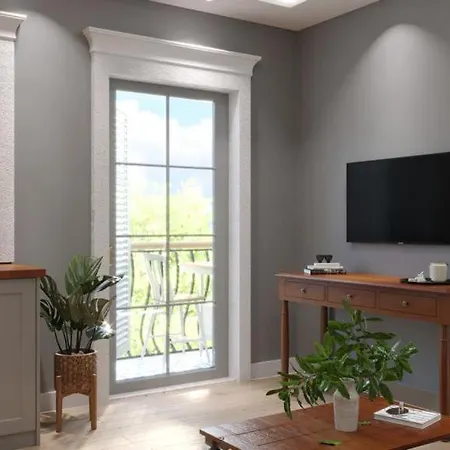 Apartment Talles Suit